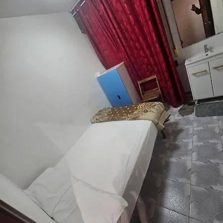 Hostel Lois A Coruna